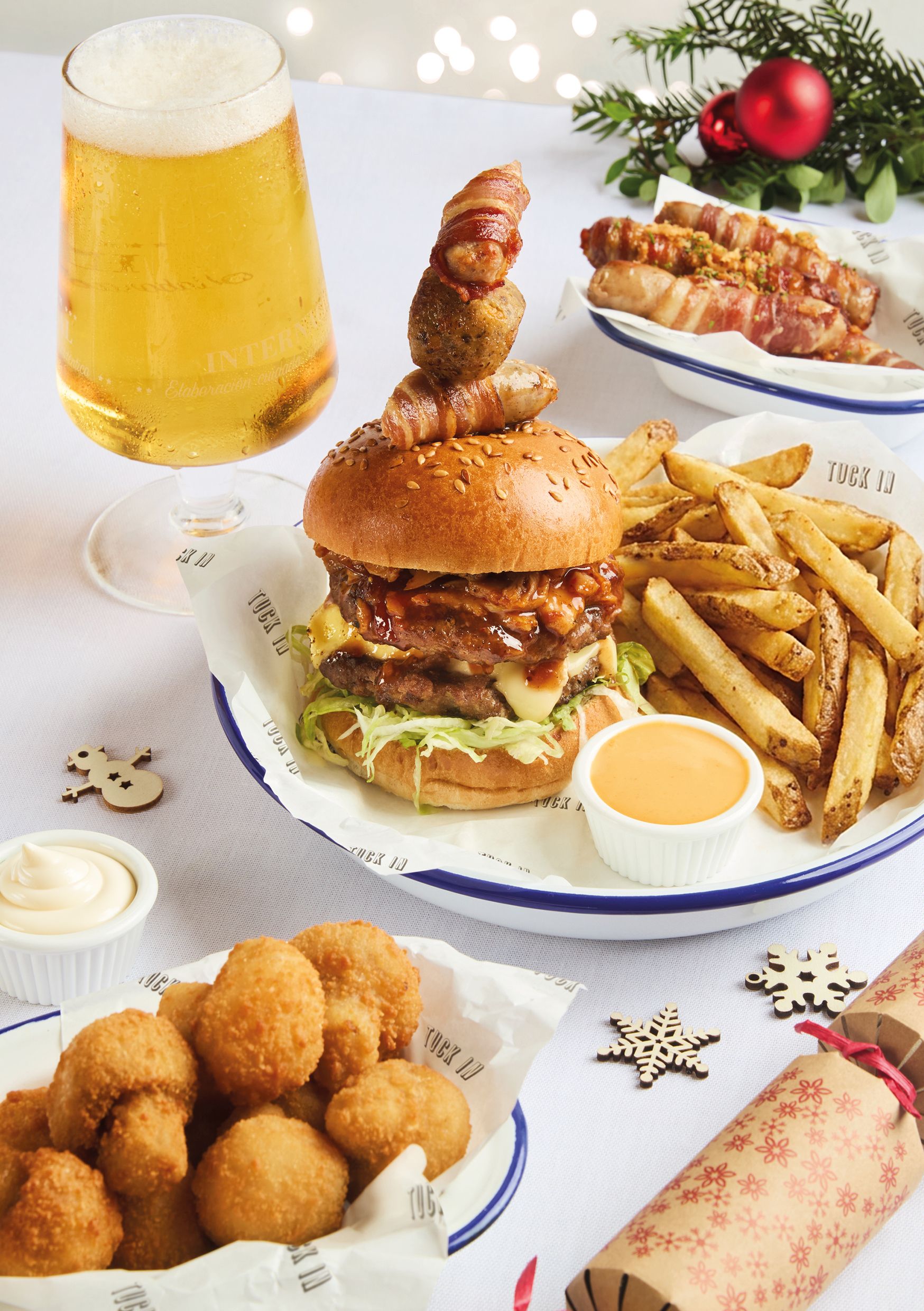 Festive Lunch & Dinner at The Sutherland Arms in Newport